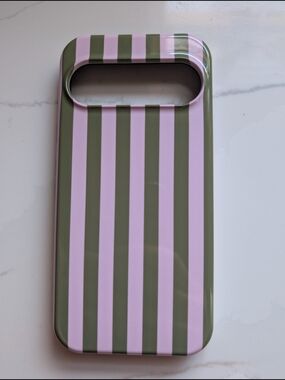 Casely Striped Pixel 9 Phone Case